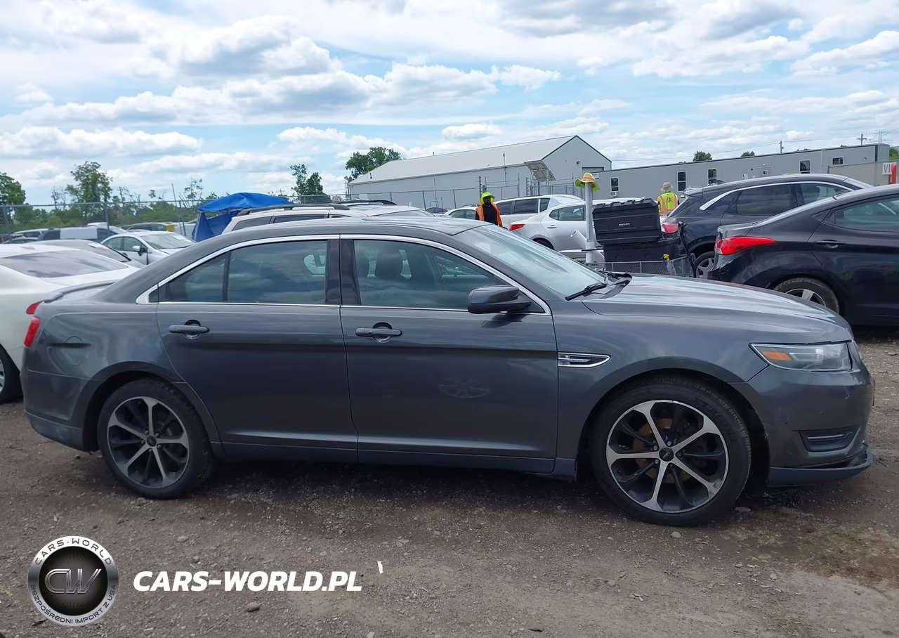 2015 Ford Taurus Sel VIN:1FAHP2H81FG174010 - 13