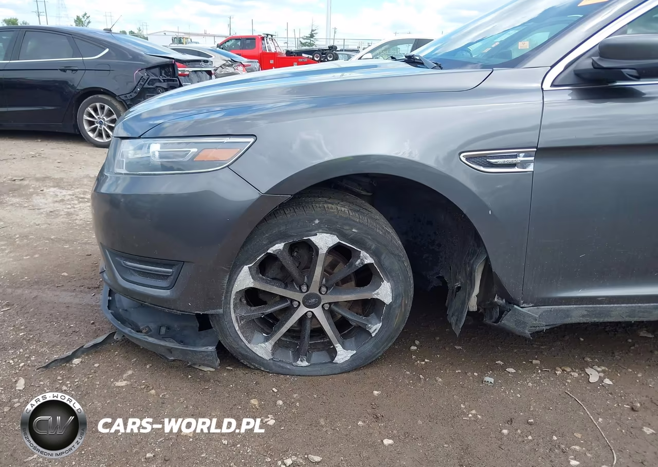 2015 Ford Taurus Sel VIN:1FAHP2H81FG174010 - 6