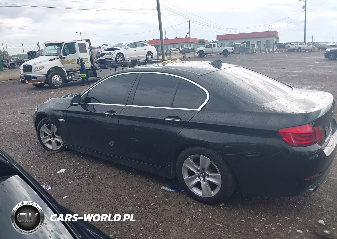 2013 BMW 528I xDrive VIN:WBAXH5C57DD112477 - 14