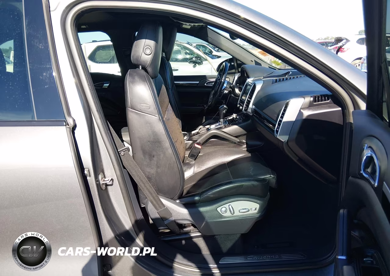 2016 Porsche Cayenne VIN:WP1AA2A20GLA09656 - 5