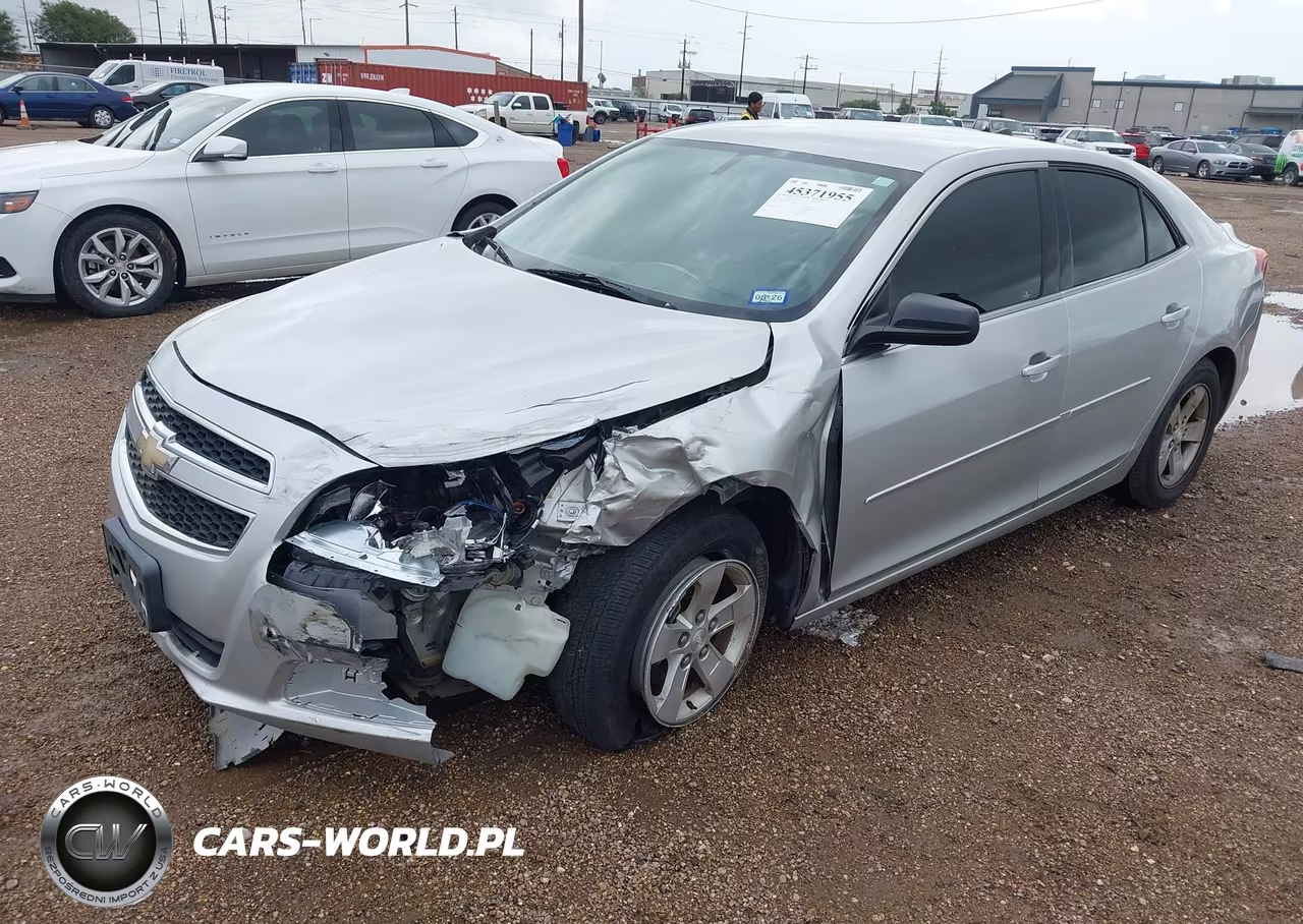 2013 Chevrolet Malibu 1Ls VIN:1G11B5SA4DF347795 - 2