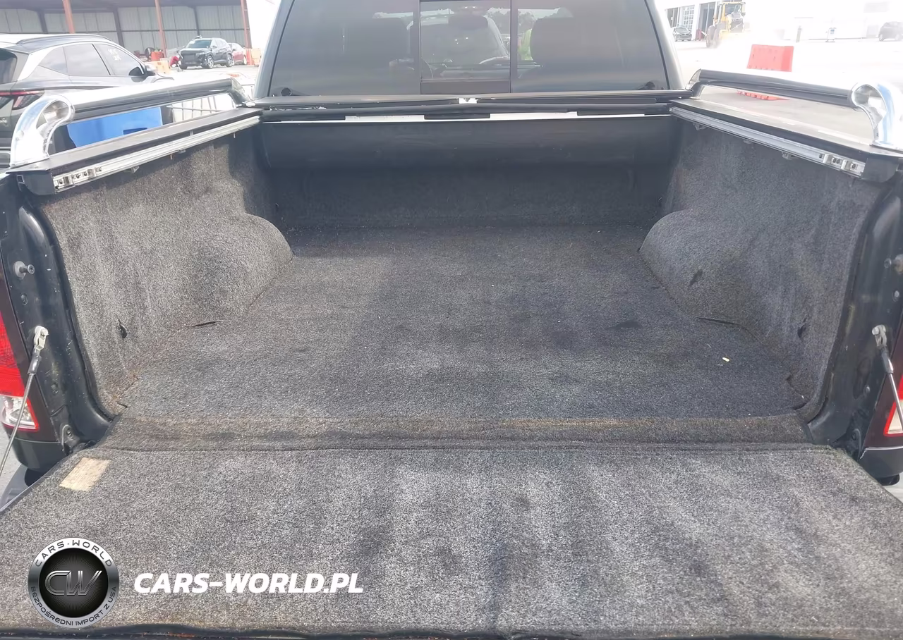 2010 GMC Sierra 1500 Denali VIN:3GTRKXE21AG209135 - 20