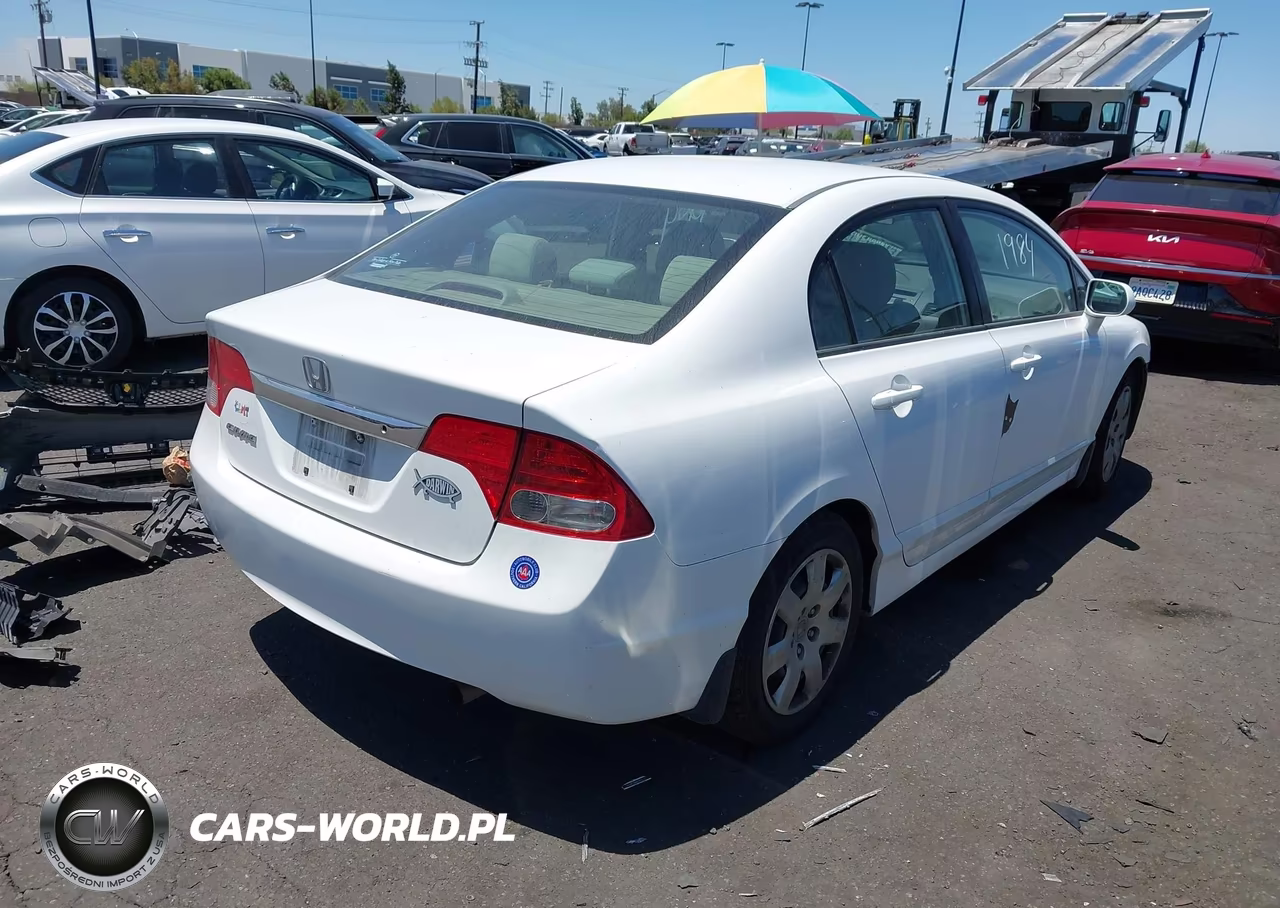 2009 Honda Civic Lx VIN:2HGFA165X9H304351 - 4