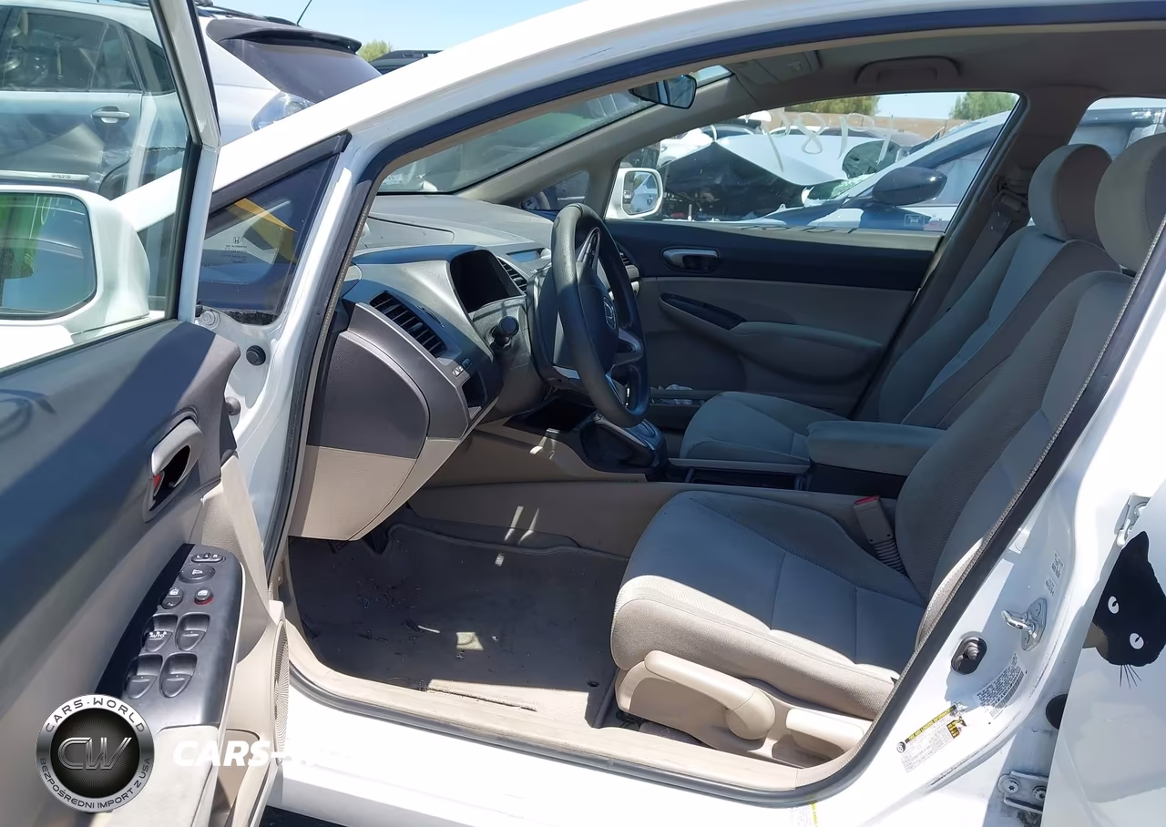 2009 Honda Civic Lx VIN:2HGFA165X9H304351 - 5