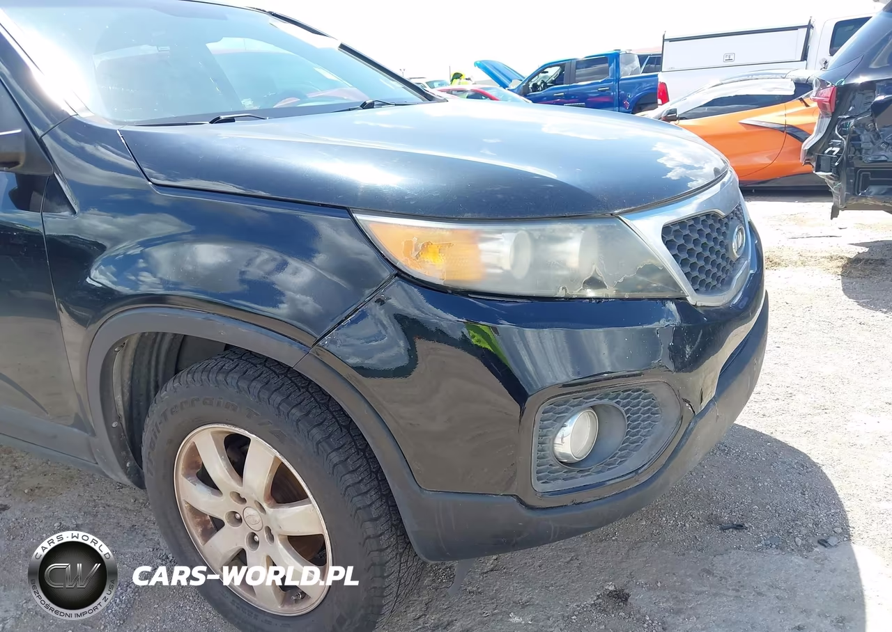 2011 Kia Sorento Lx VIN:5XYKT4A10BG118688 - 6