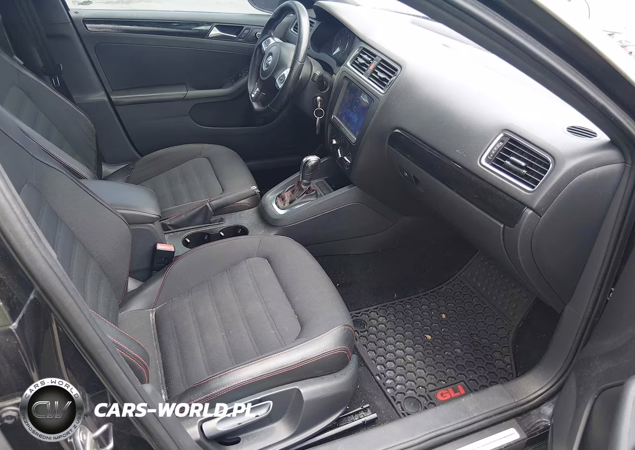 2012 Volkswagen Jetta Gli VIN:3VW467AJ0CM101148 - 5