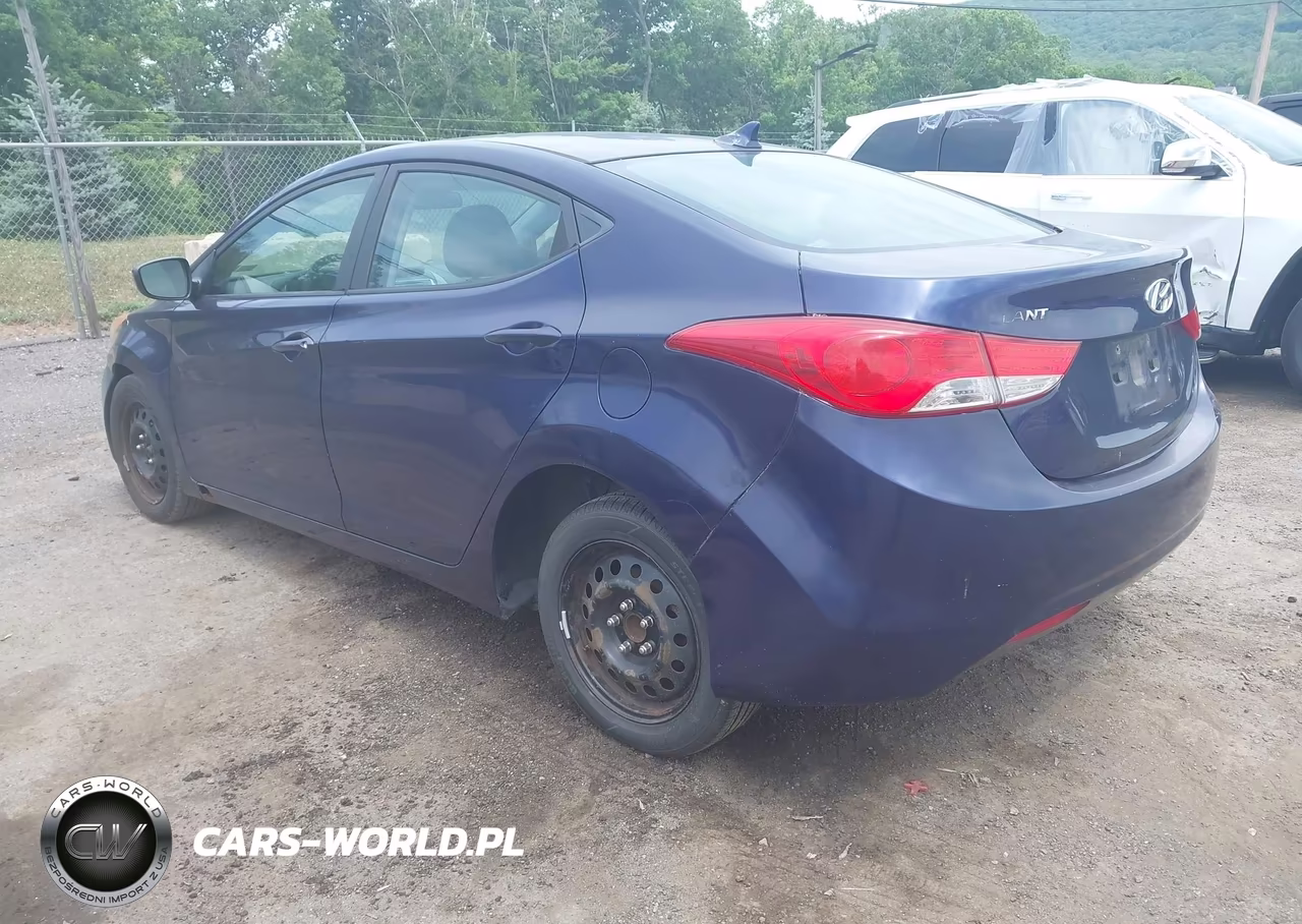 2011 Hyundai Elantra Gls VIN:5NPDH4AE3BH033141 - 3