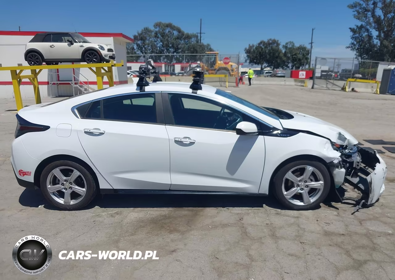 2018 Chevrolet Volt Lt VIN:1G1RC6S59JU156406 - 13