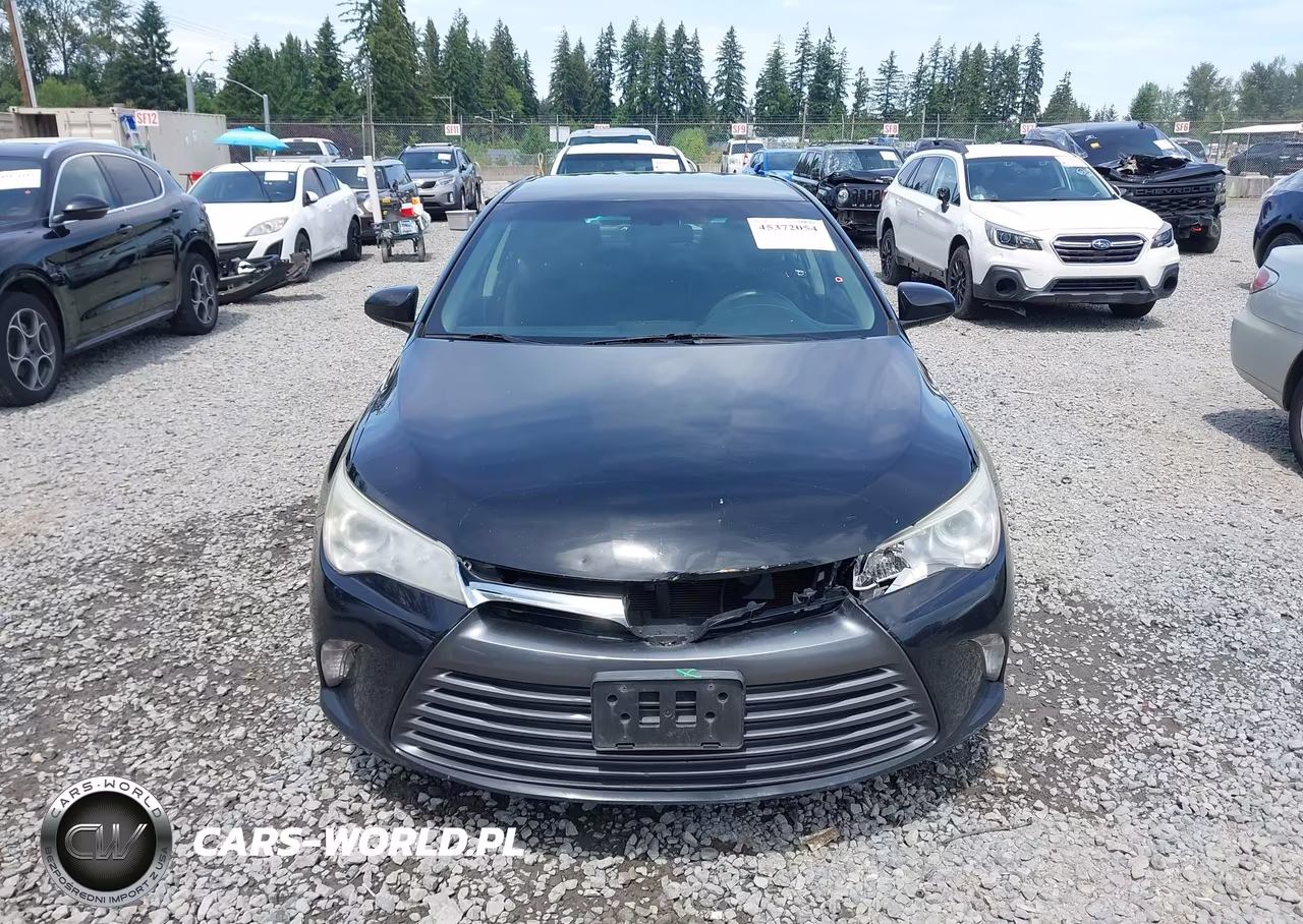 2015 Toyota Camry Le VIN:4T4BF1FKXFR490763 - 12