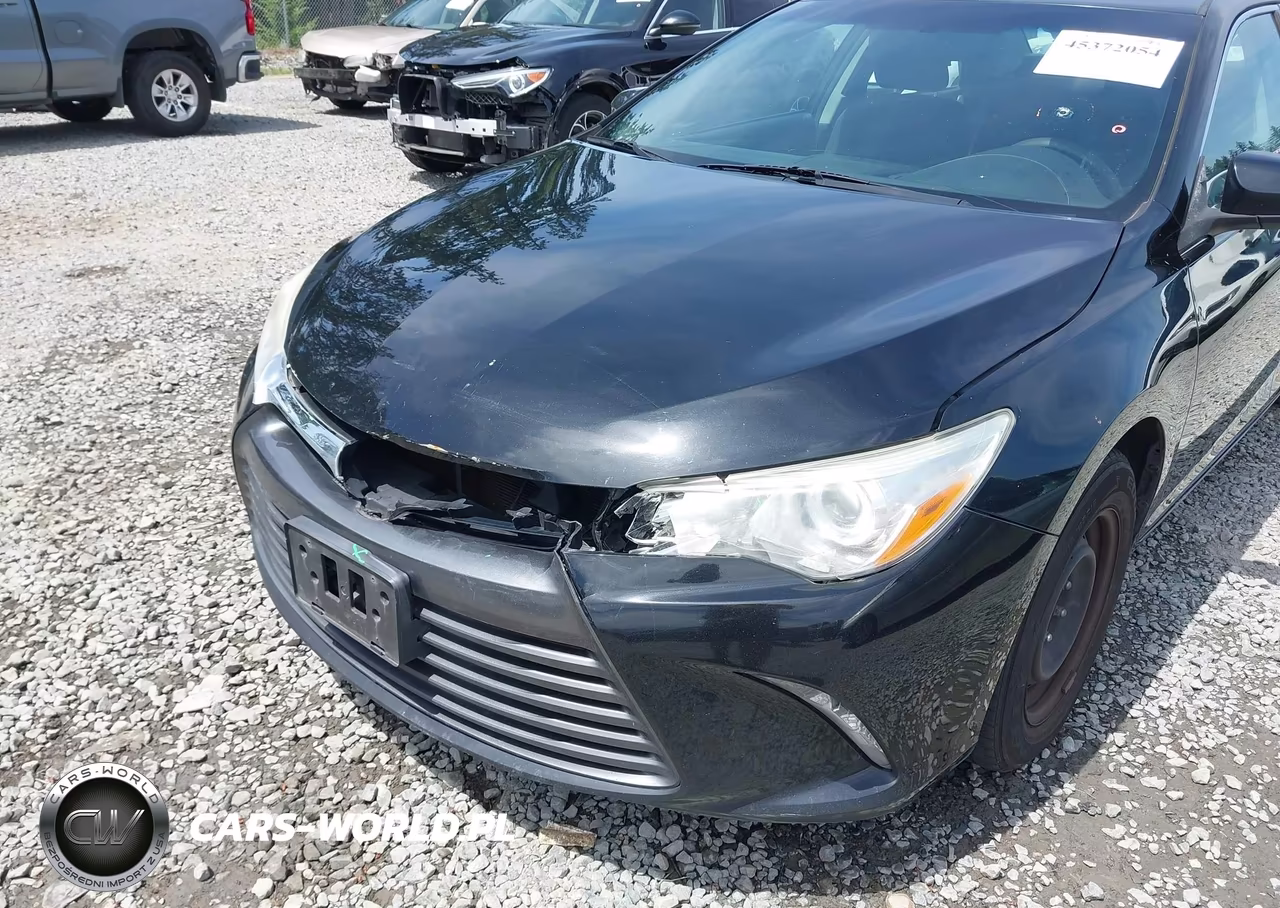 2015 Toyota Camry Le VIN:4T4BF1FKXFR490763 - 6