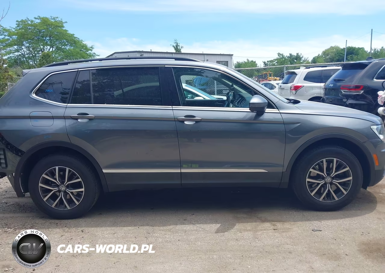 2020 Volkswagen Tiguan 2.0T Se-2.0T Se R-Line Black-2.0T Sel VIN:3VV2B7AX1LM087000 - 14