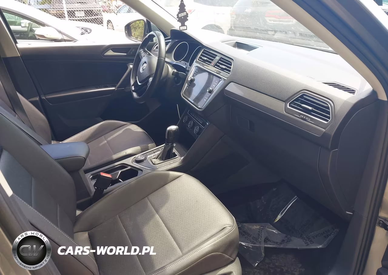 2020 Volkswagen Tiguan 2.0T Se-2.0T Se R-Line Black-2.0T Sel VIN:3VV2B7AX1LM087000 - 5