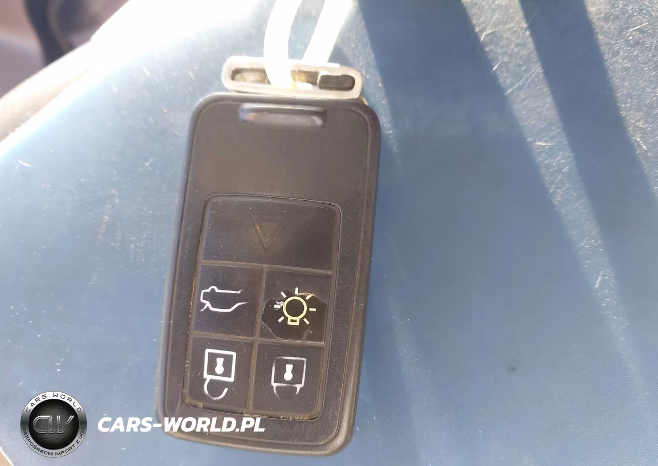 2010 Volvo Xc60 3.2 VIN:YV4960DLXA2076189 - 11