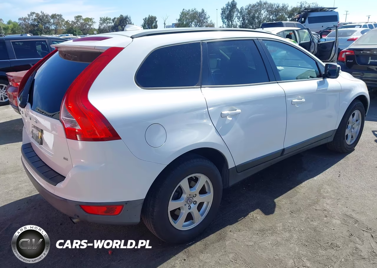 2010 Volvo Xc60 3.2 VIN:YV4960DLXA2076189 - 4