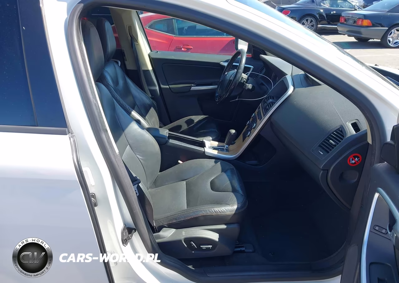 2010 Volvo Xc60 3.2 VIN:YV4960DLXA2076189 - 5
