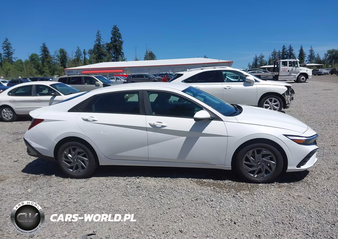 2024 Hyundai Elantra Sel VIN:KMHLM4DG5RU683296 - 13