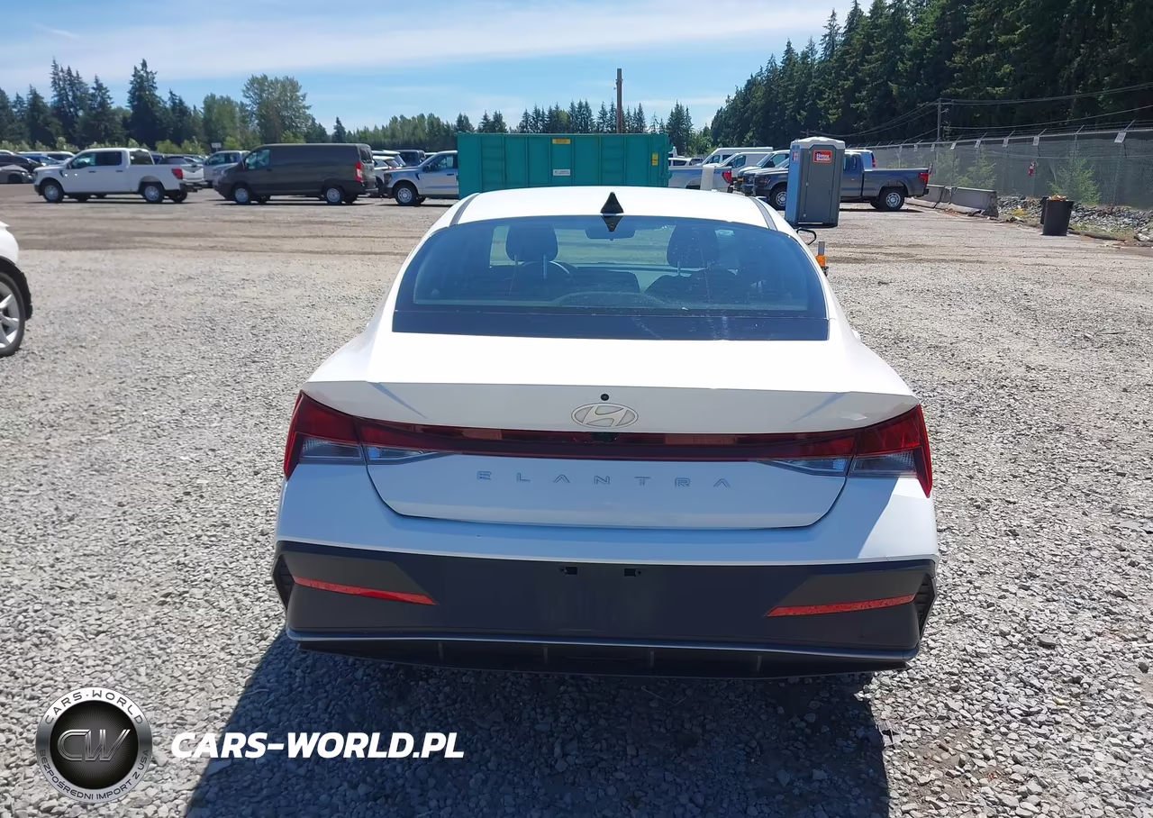 2024 Hyundai Elantra Sel VIN:KMHLM4DG5RU683296 - 16