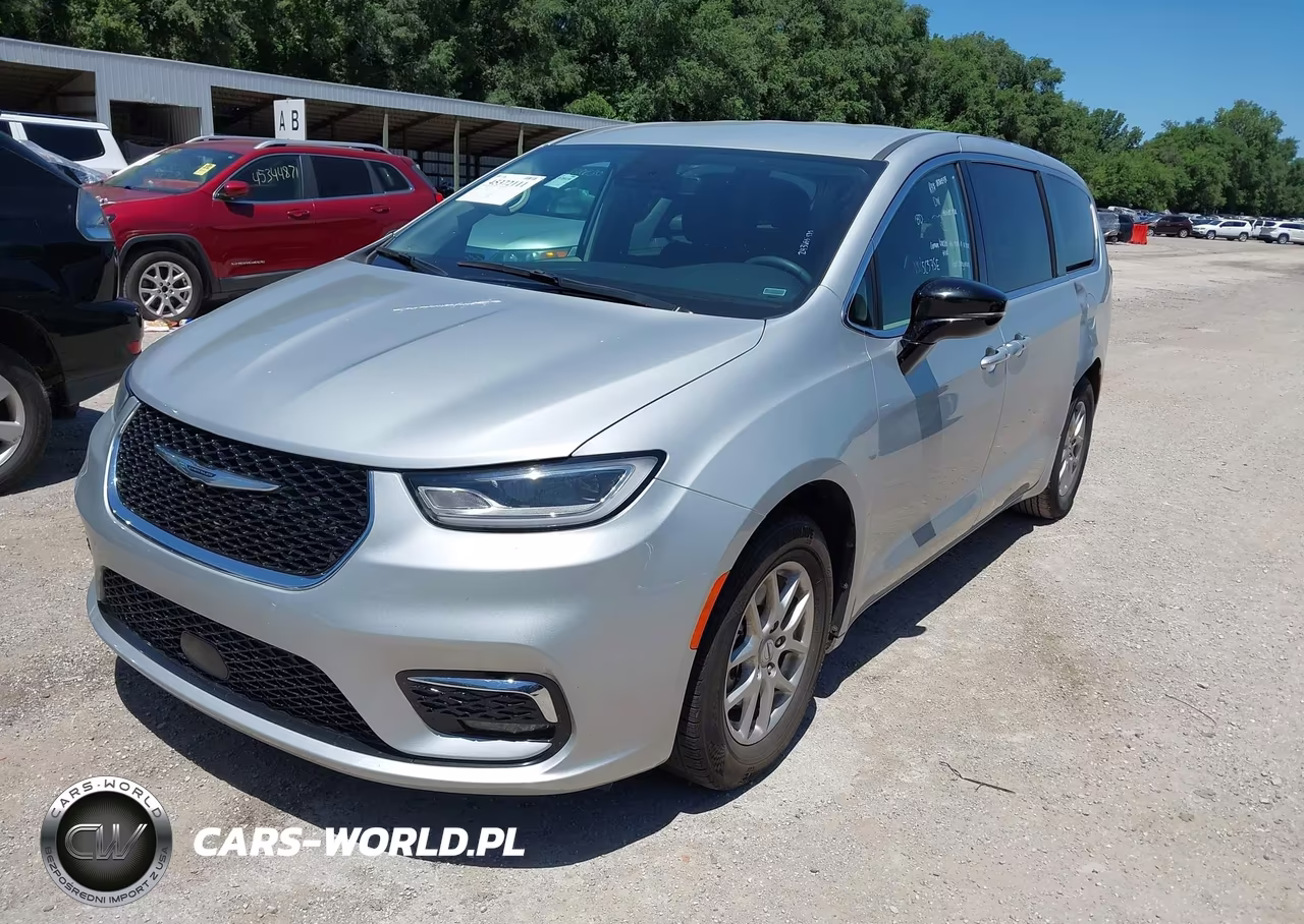 2024 Chrysler Pacifica Touring L VIN:2C4RC1BG6RR172583 - 2