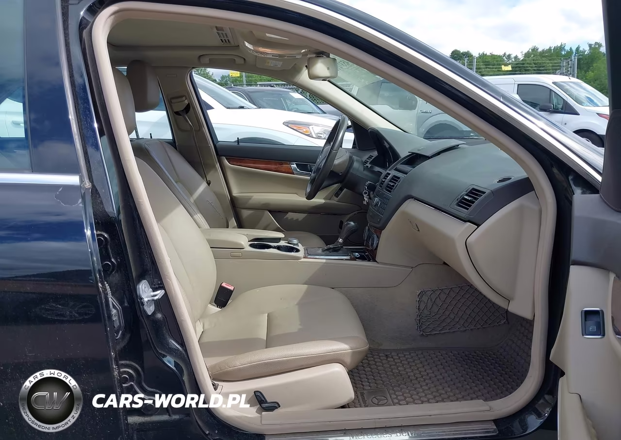 2011 Mercedes-Benz C 300 Luxury 4Matic-Sport 4Matic VIN:WDDGF8BB6BR182169 - 5