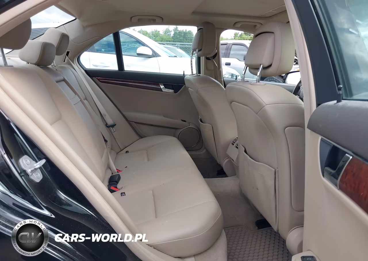 2011 Mercedes-Benz C 300 Luxury 4Matic-Sport 4Matic VIN:WDDGF8BB6BR182169 - 8