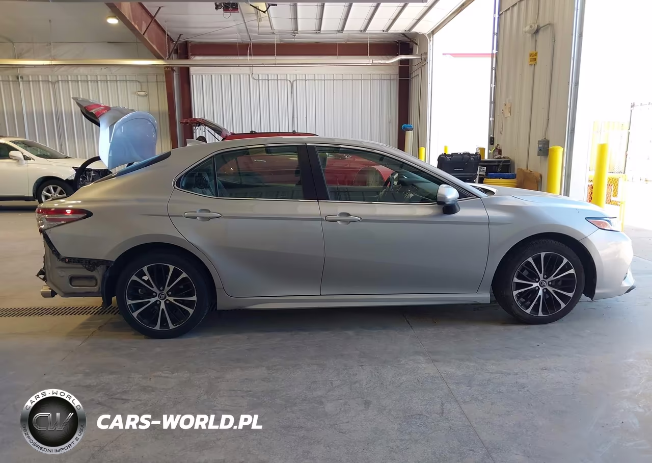 2019 Toyota Camry Se VIN:4T1B11HK8KU725175 - 14
