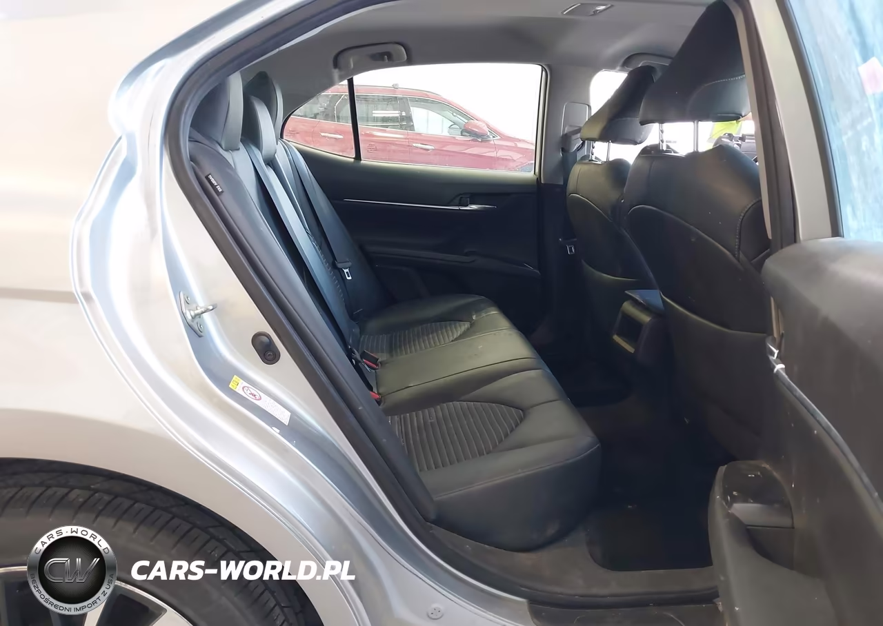 2019 Toyota Camry Se VIN:4T1B11HK8KU725175 - 8