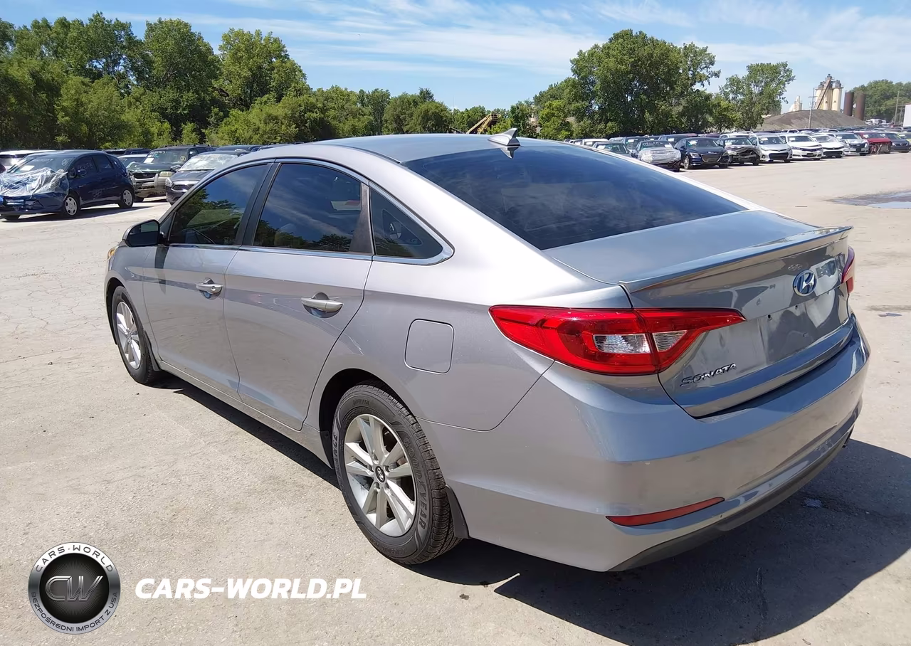 2016 Hyundai Sonata Se VIN:5NPE24AF6GH337571 - 3