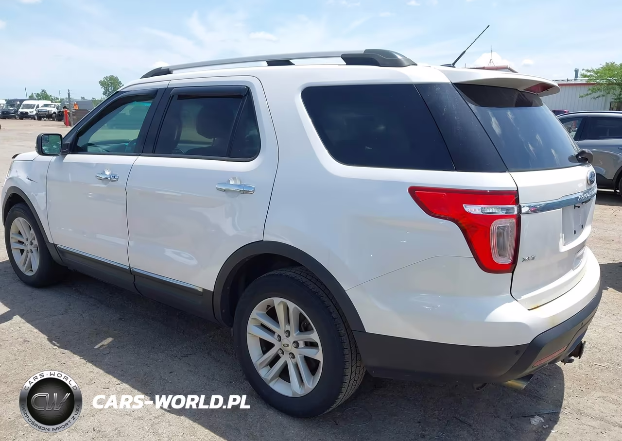 2012 Ford Explorer Xlt VIN:1FMHK7D94CGA92915 - 3