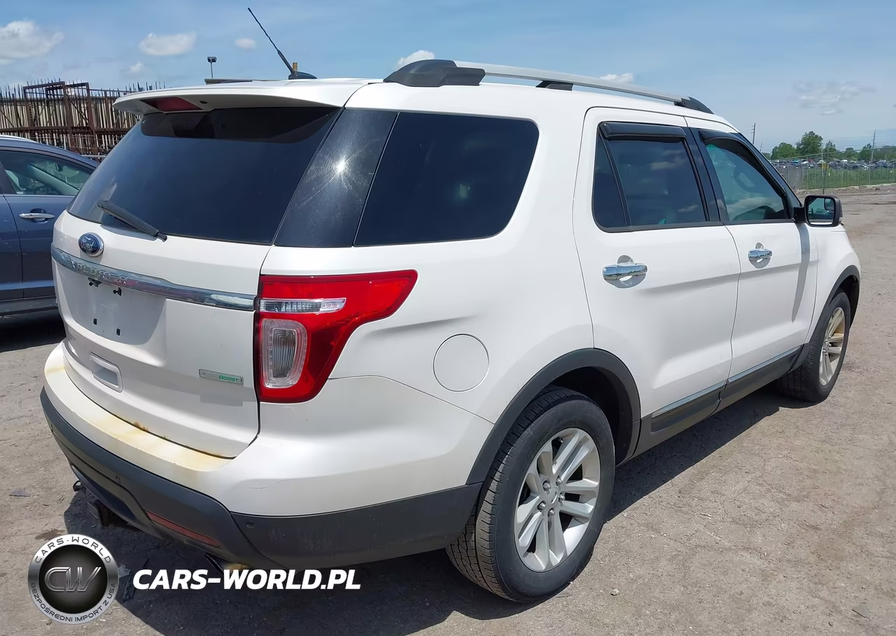 2012 Ford Explorer Xlt VIN:1FMHK7D94CGA92915 - 4