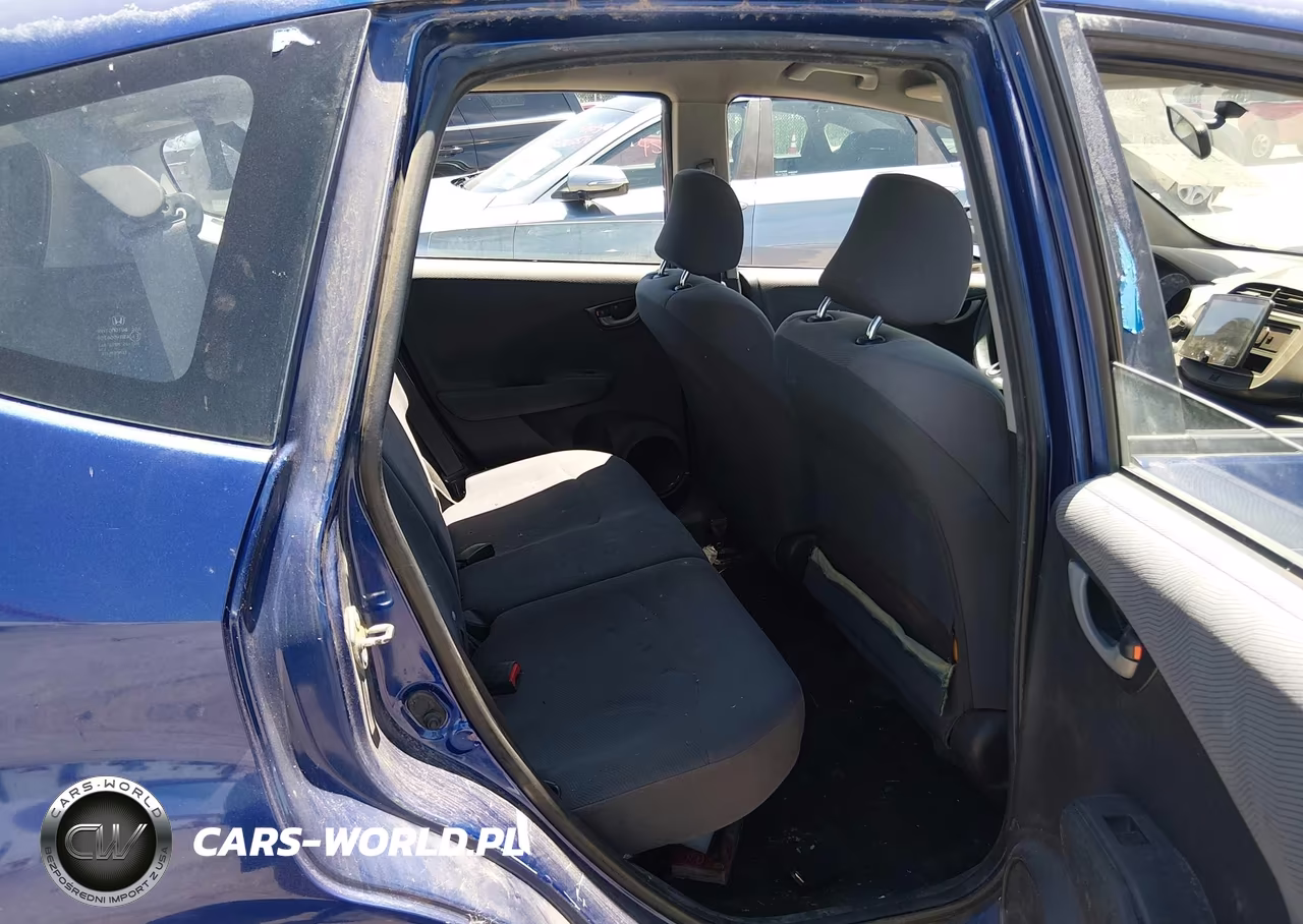 2009 Honda Fit VIN:JHMGE882X9S051896 - 8