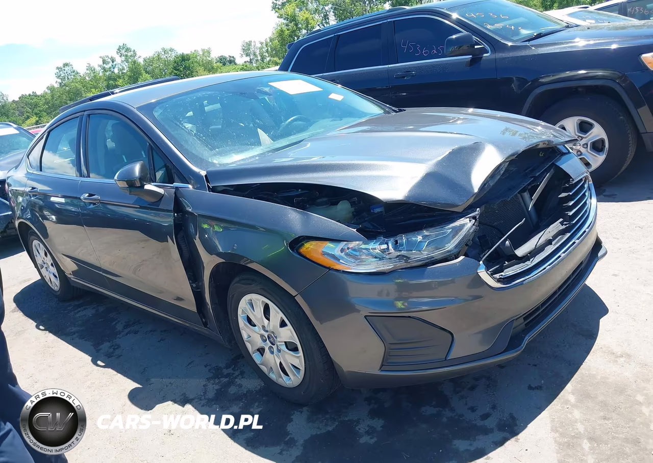 2019 Ford Fusion S – zdjęcie 1 z 16