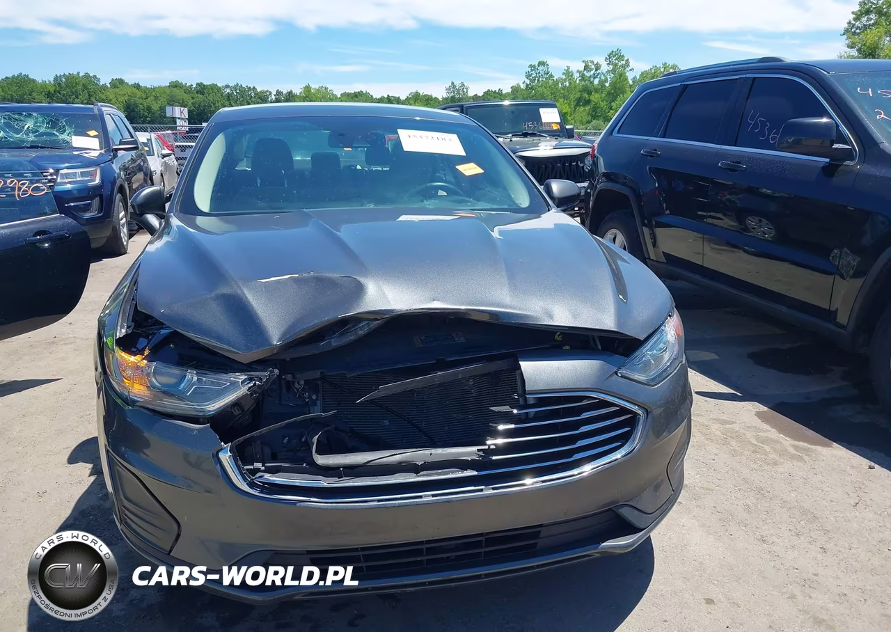 2019 Ford Fusion S VIN:3FA6P0G78KR247039 - 12