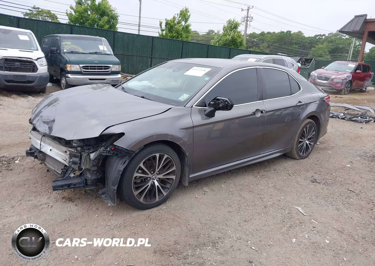 2020 Toyota Camry Se VIN:4T1G11AK4LU868903 - 2