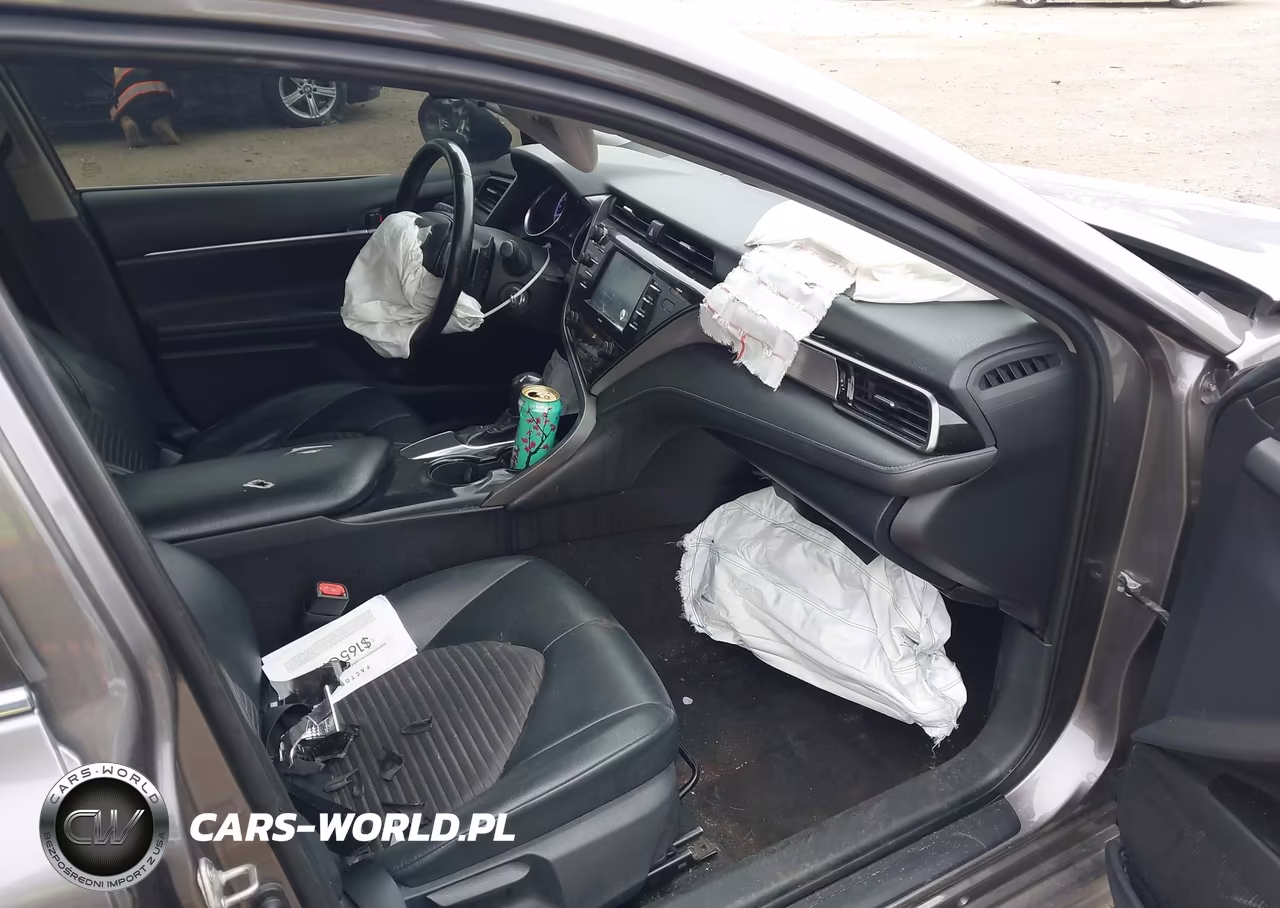 2020 Toyota Camry Se VIN:4T1G11AK4LU868903 - 5
