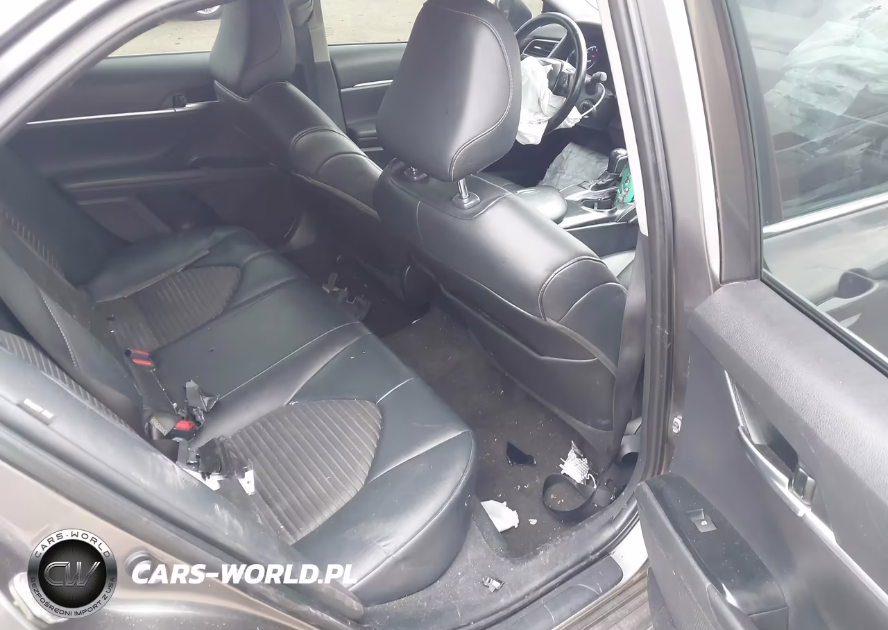 2020 Toyota Camry Se VIN:4T1G11AK4LU868903 - 8