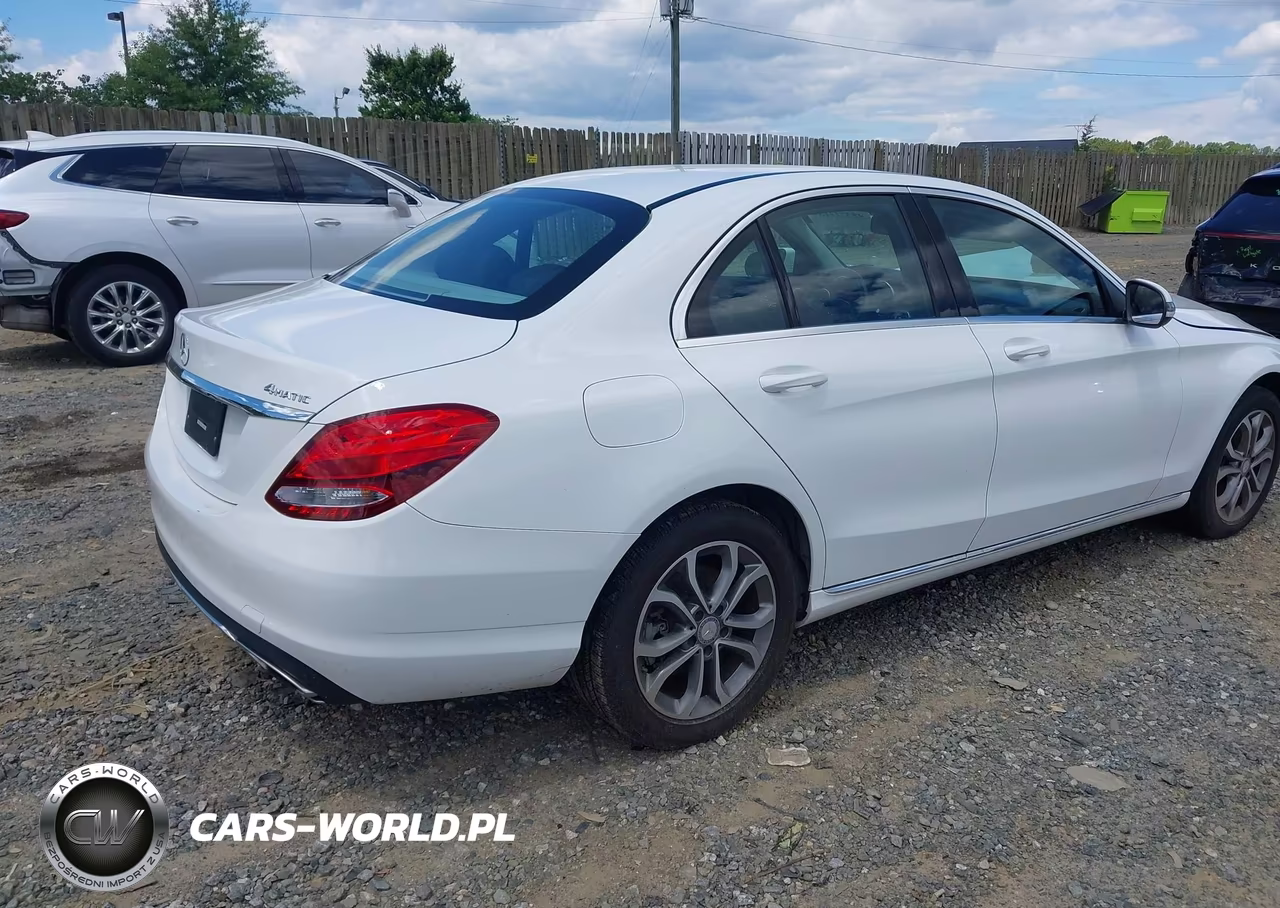 2016 Mercedes-Benz C 300 4Matic VIN:55SWF4KB9GU176022 - 4