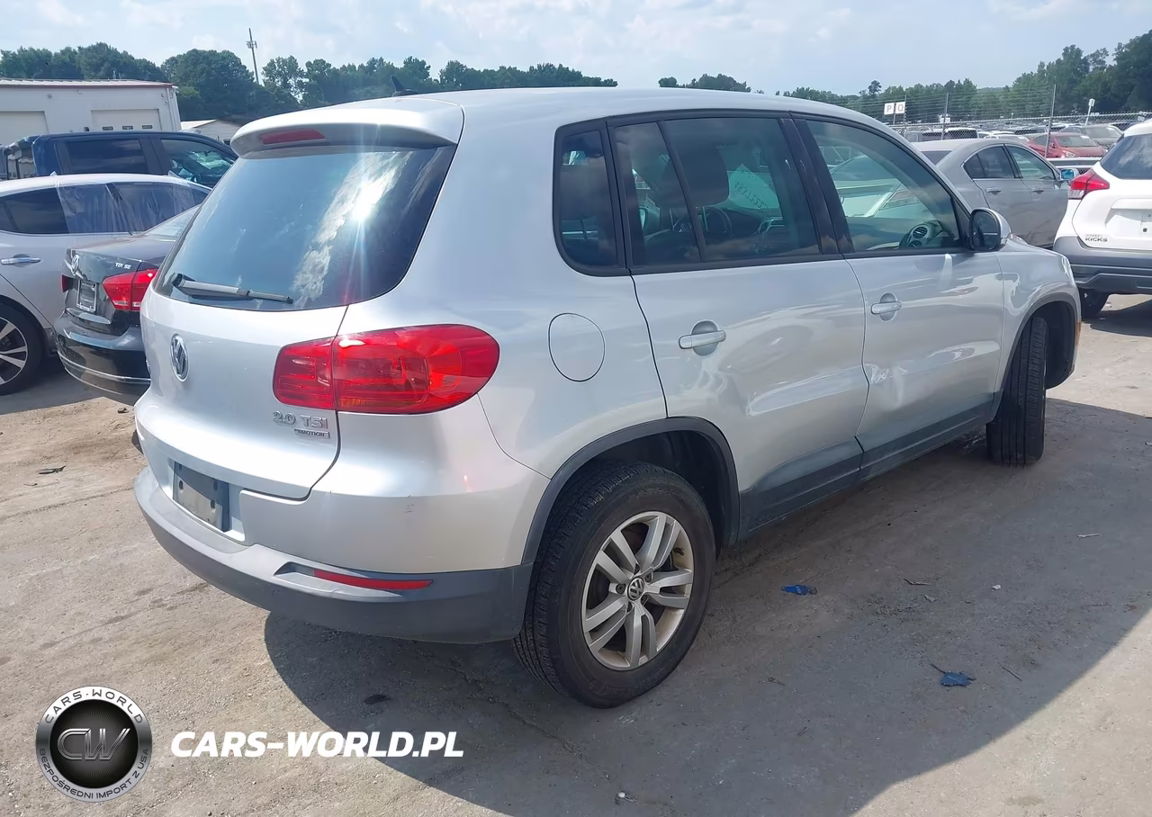2013 Volkswagen Tiguan S VIN:WVGBV7AX2DW548398 - 4