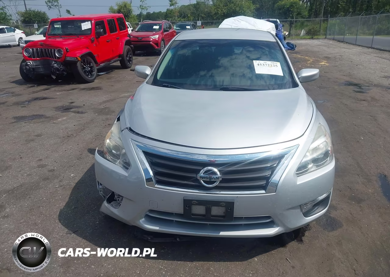 2014 Nissan Altima 2.5 S VIN:1N4AL3AP3EN389029 - 12