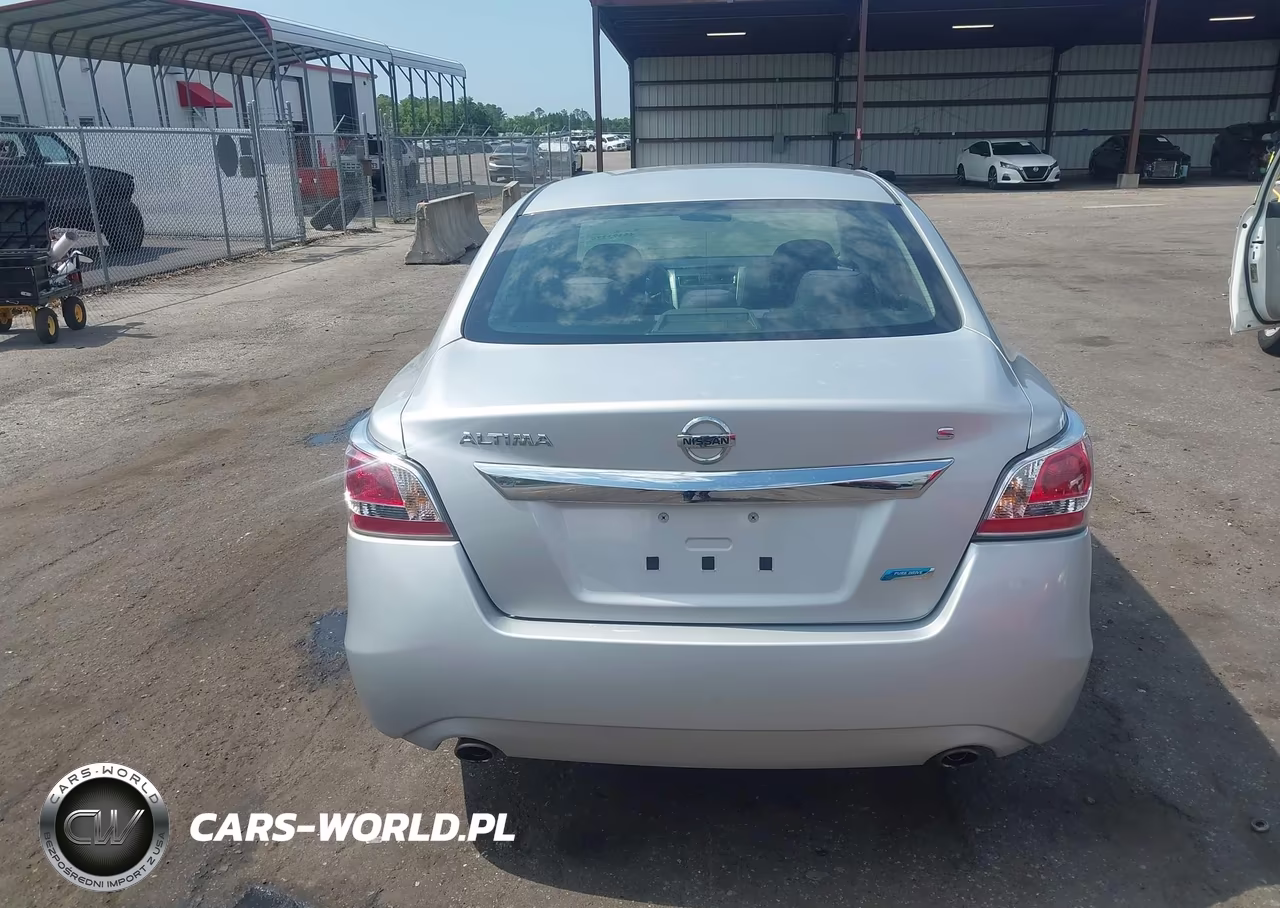 2014 Nissan Altima 2.5 S VIN:1N4AL3AP3EN389029 - 16