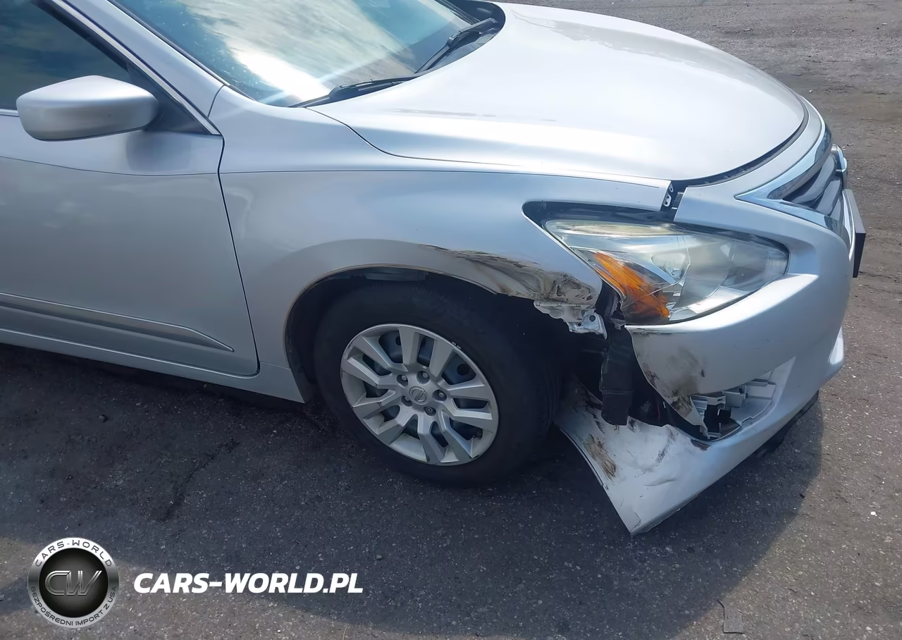 2014 Nissan Altima 2.5 S VIN:1N4AL3AP3EN389029 - 6