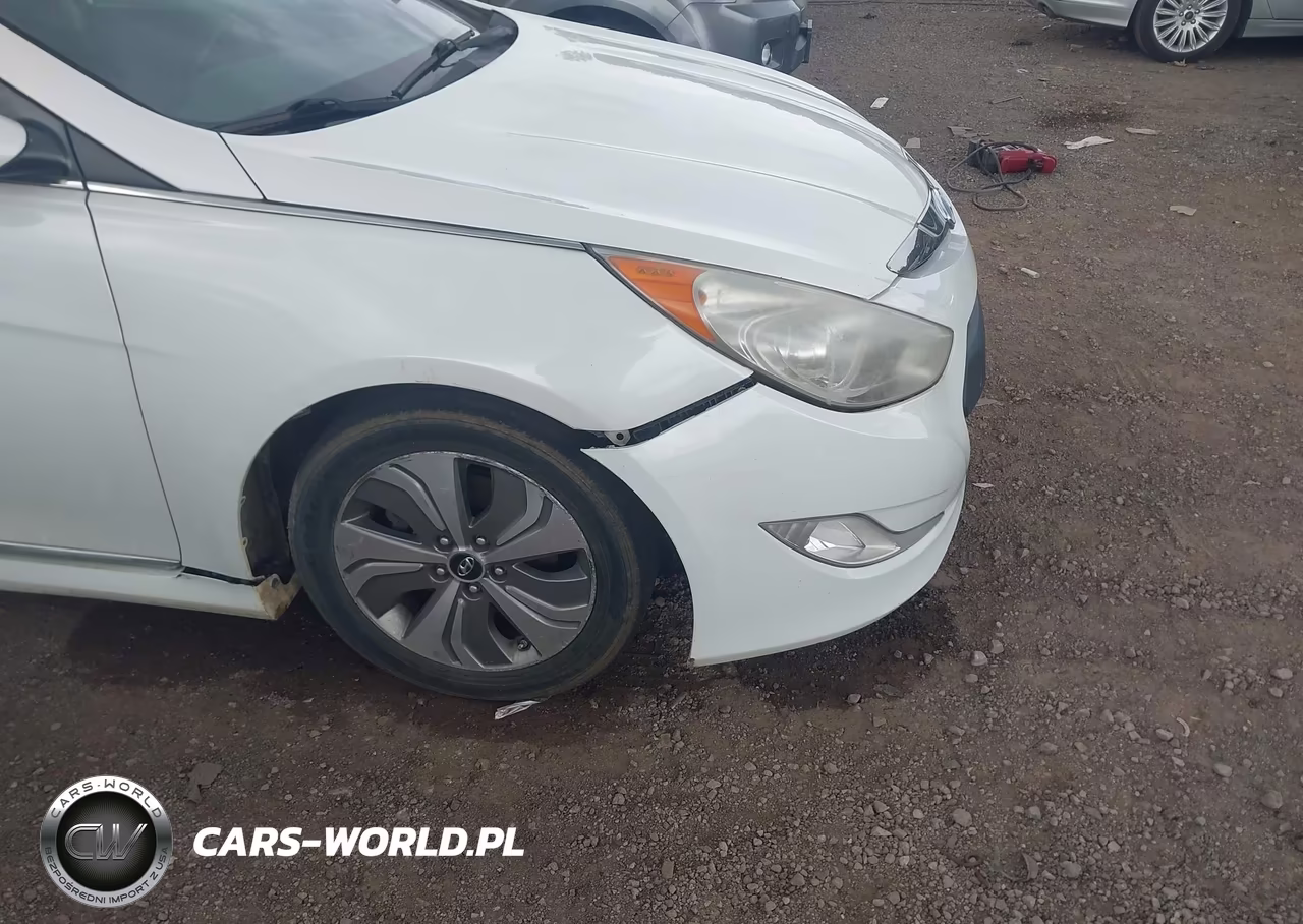 2013 Hyundai Sonata Hybrid VIN:KMHEC4A46DA087985 - 6