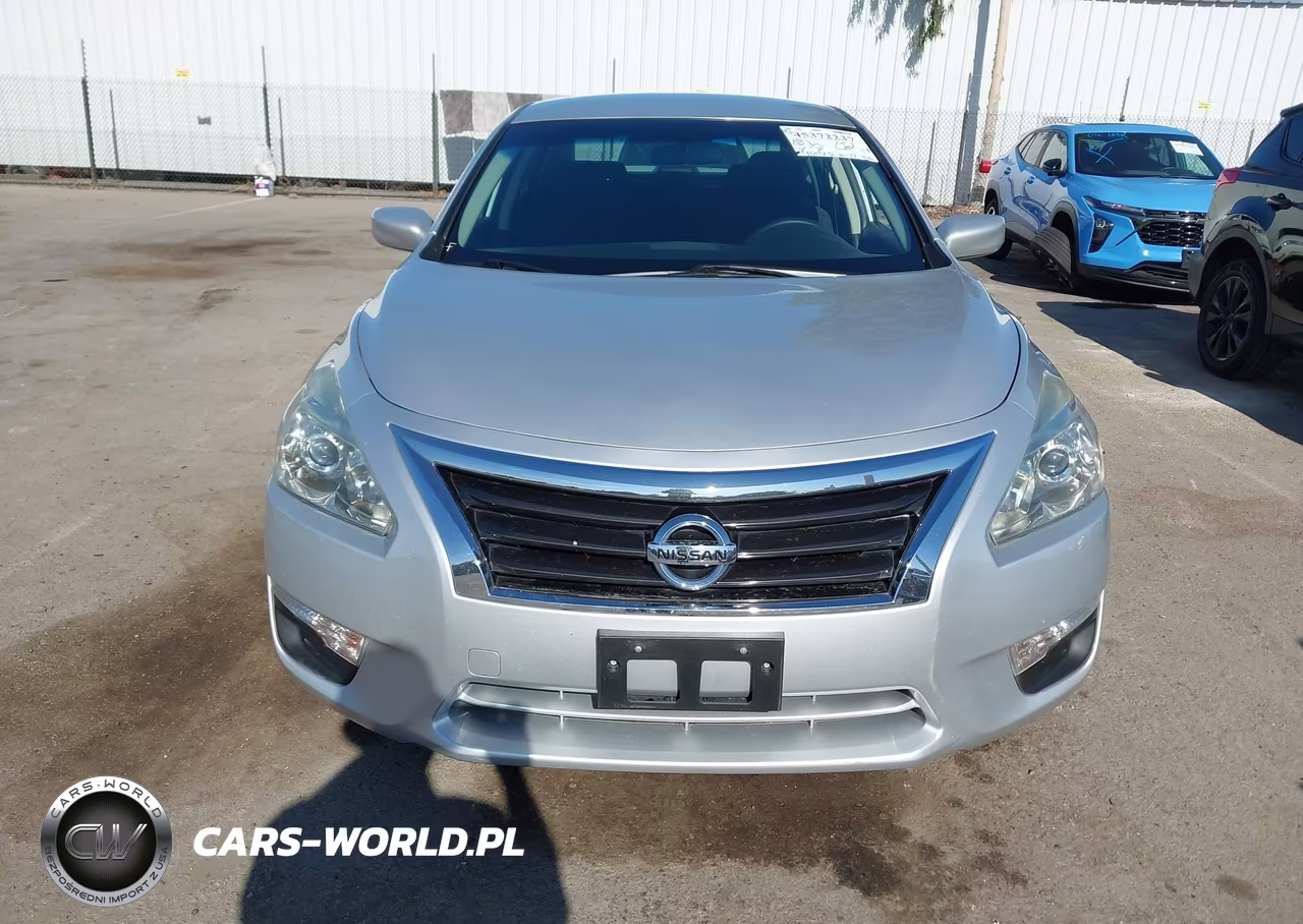 2015 Nissan Altima 2.5 S VIN:1N4AL3AP5FC133004 - 13