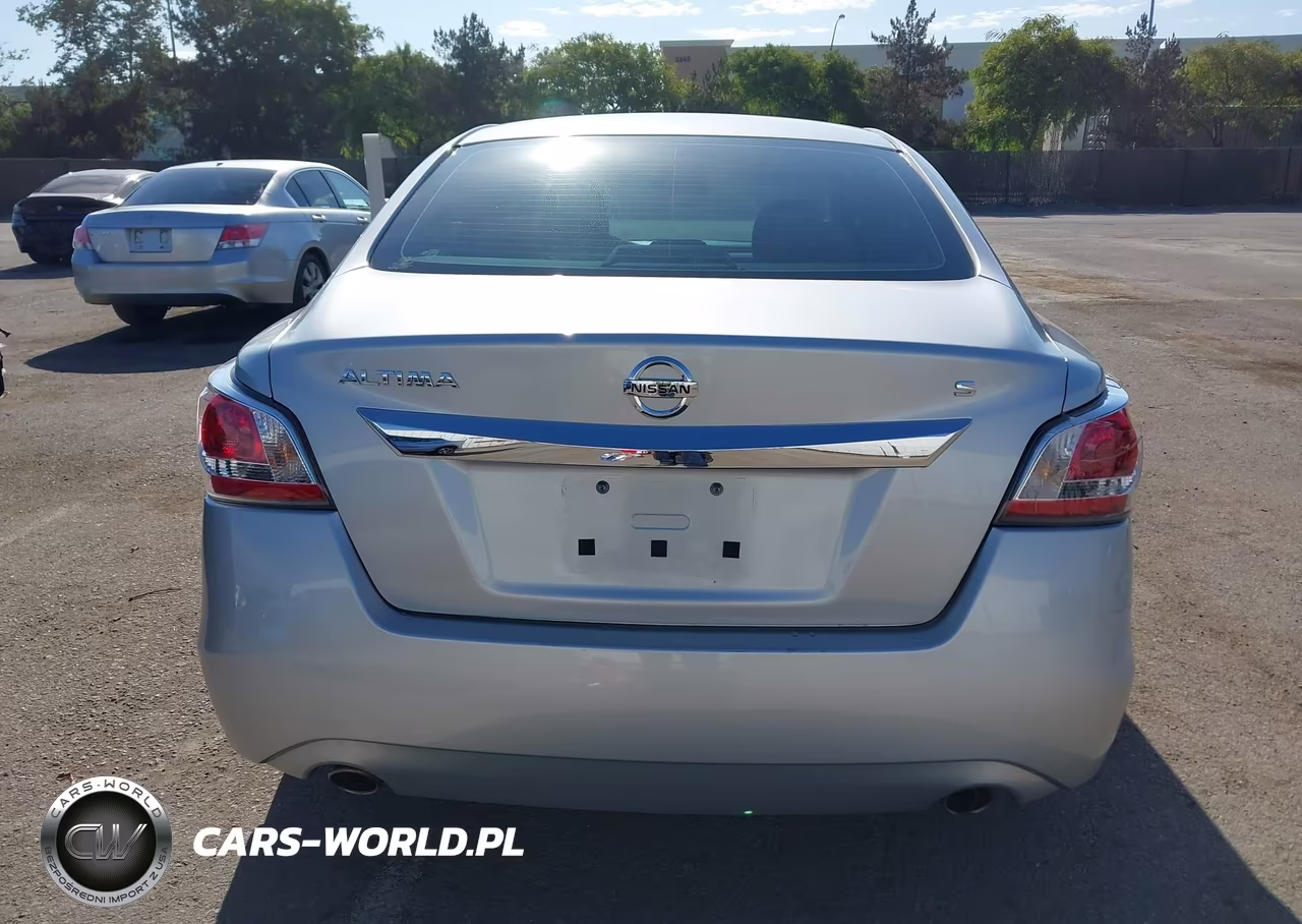 2015 Nissan Altima 2.5 S VIN:1N4AL3AP5FC133004 - 17