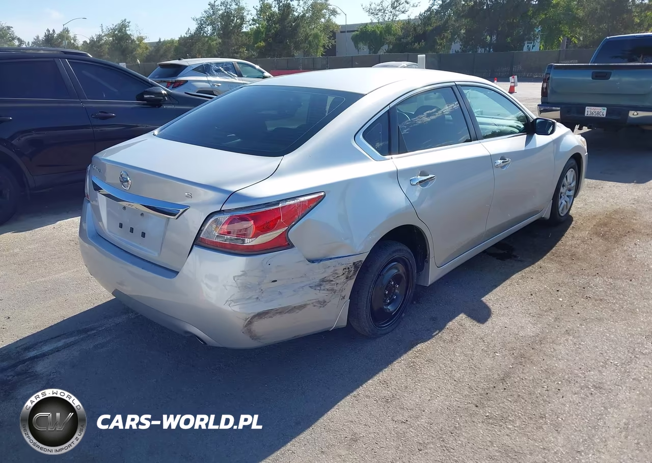 2015 Nissan Altima 2.5 S VIN:1N4AL3AP5FC133004 - 6