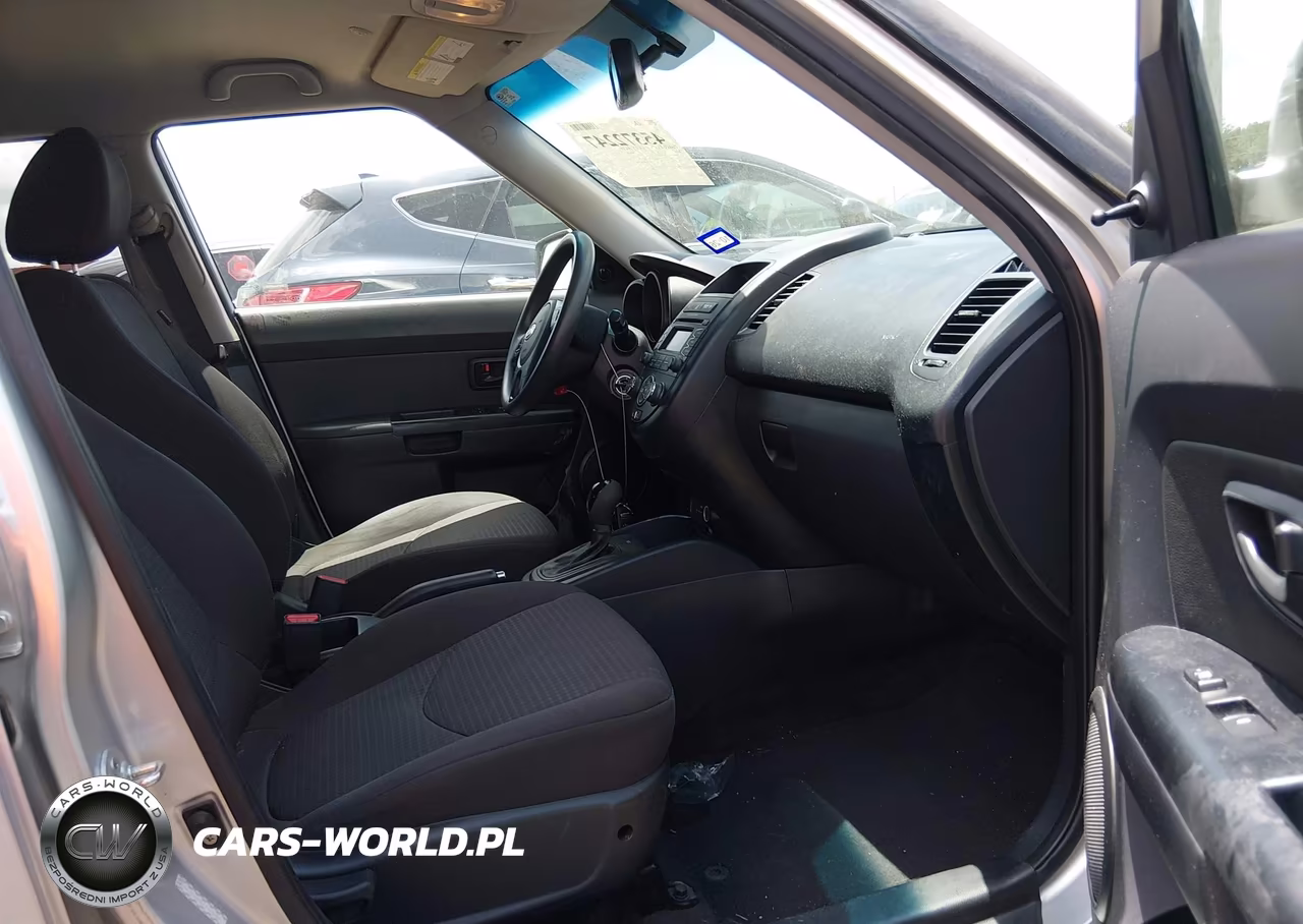 2012 Kia Soul VIN:KNDJT2A53C7465630 - 5
