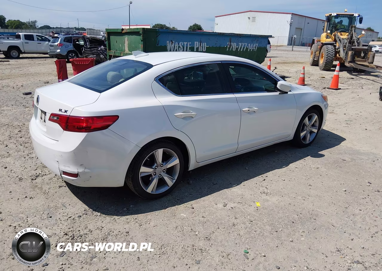 2013 Acura Ilx 2.0L VIN:19VDE1F59DE007885 - 4