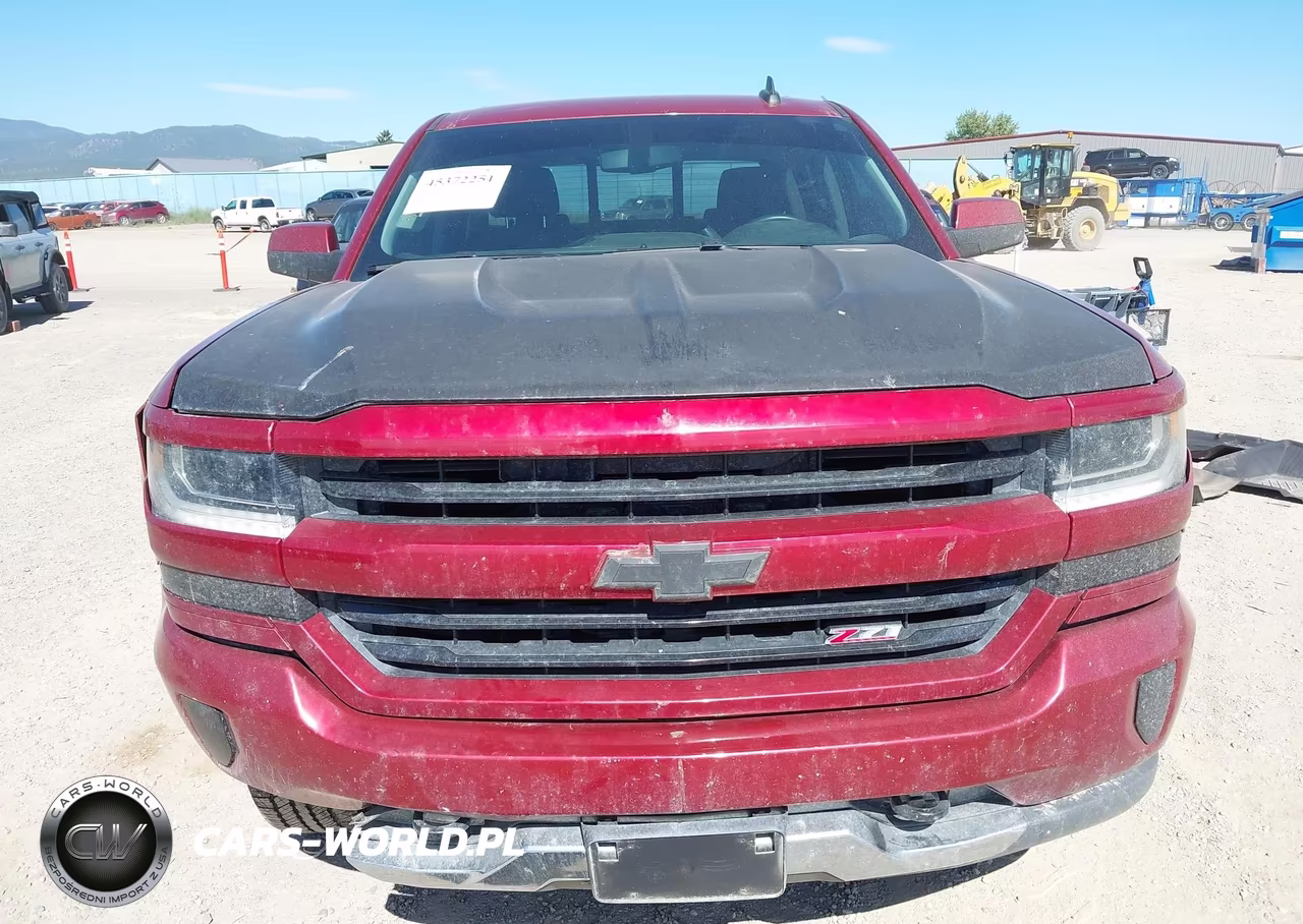 2018 Chevrolet Silverado 1500 2Lt VIN:3GCUKREC5JG187655 - 12