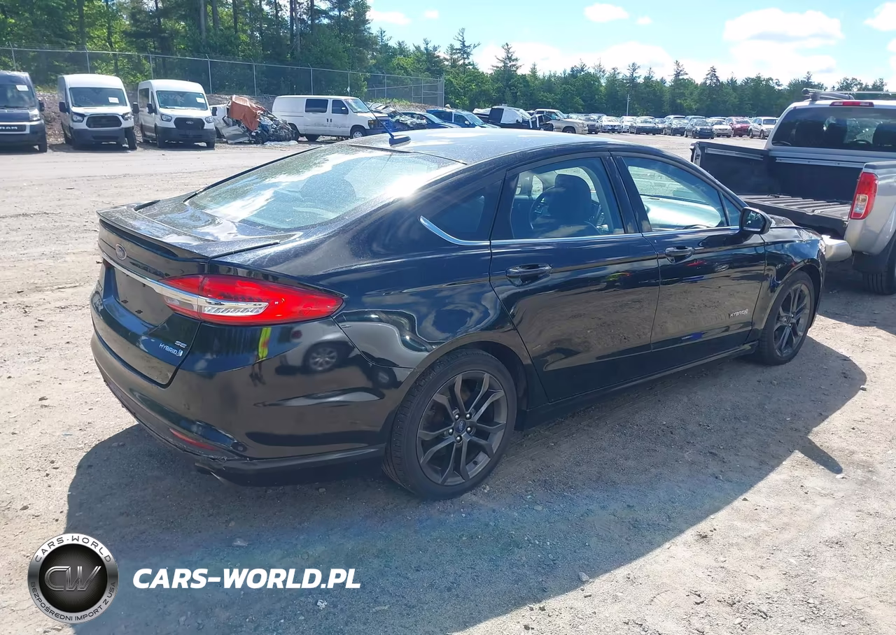 2018 Ford Fusion Se Hybrid VIN:3FA6P0LU6JR234025 - 4