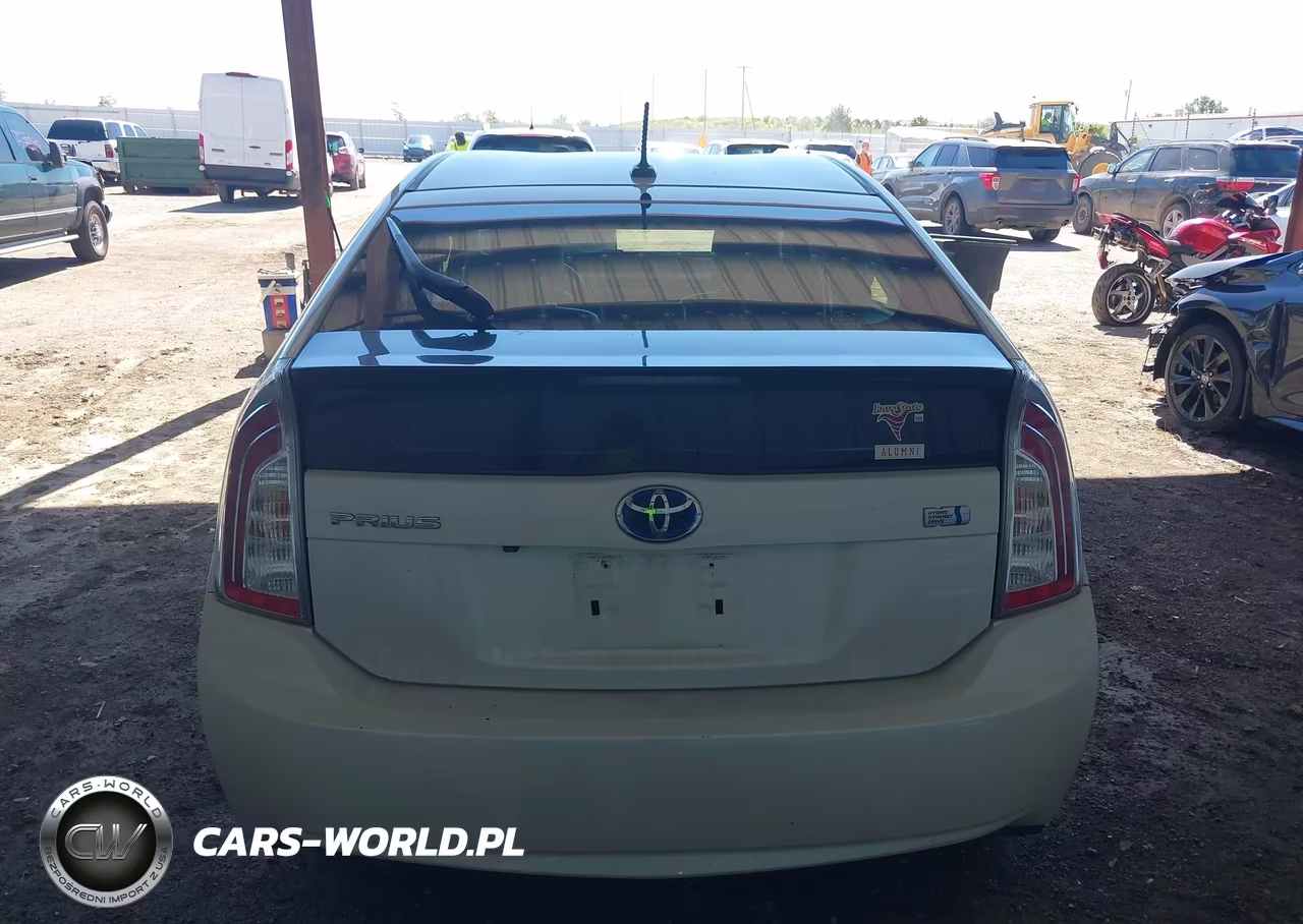 2015 Toyota Prius Four VIN:JTDKN3DU9F0436833 - 17