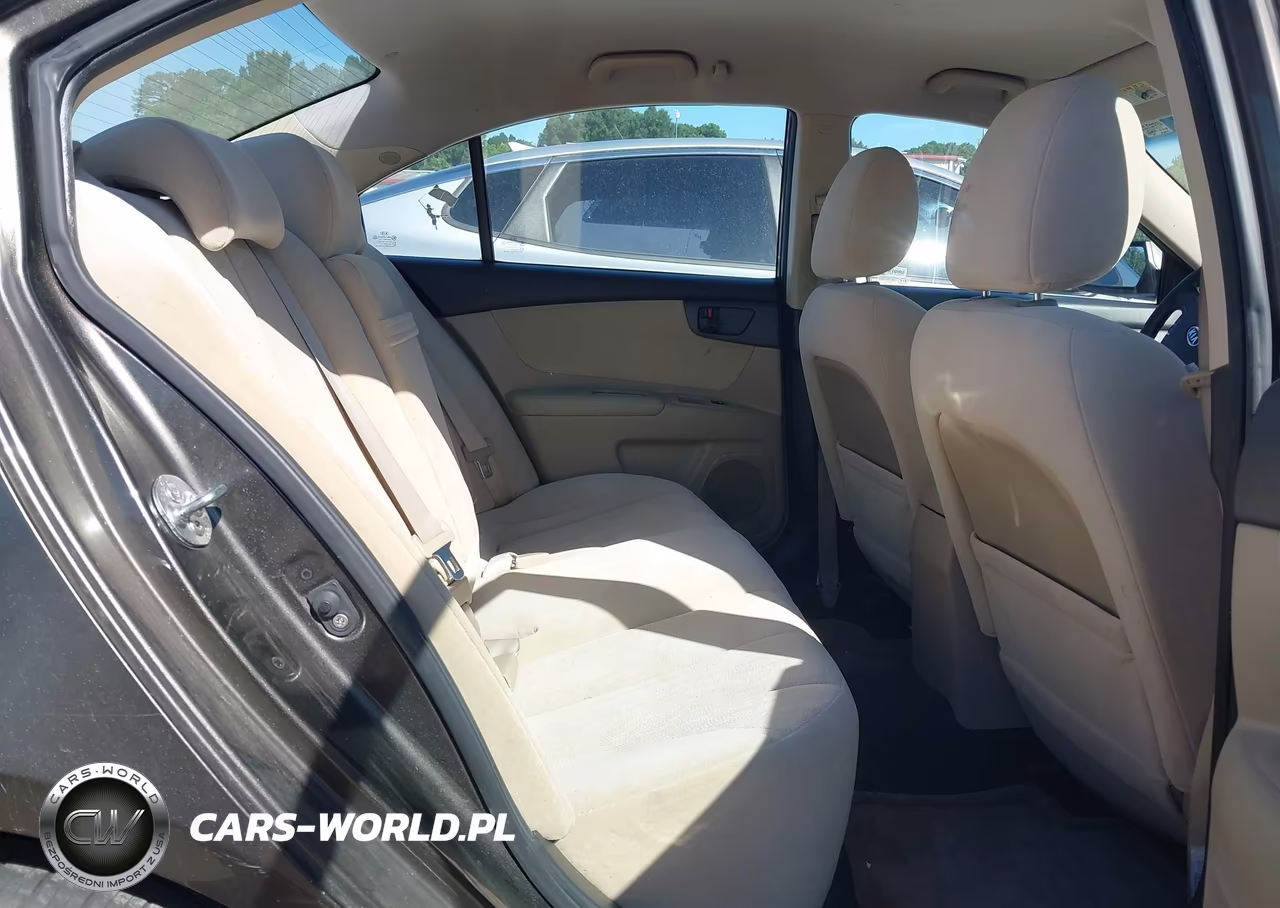 2009 Kia Optima Lx VIN:KNAGE228895288586 - 8